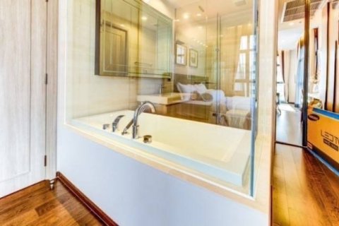 Кондоминиум с 1 спальней в Ваттхане, Бангкок, Таиланд № 133937 - фото 10