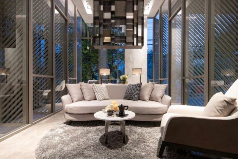 Condo in Watthana, Bangkok, Thailand, 2 bedrooms  № 133938 - photo 11