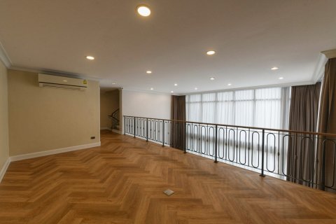 Вилла в Ваттхане, Бангкок, Таиланд с 3 спальнями  № 133934 - фото 16