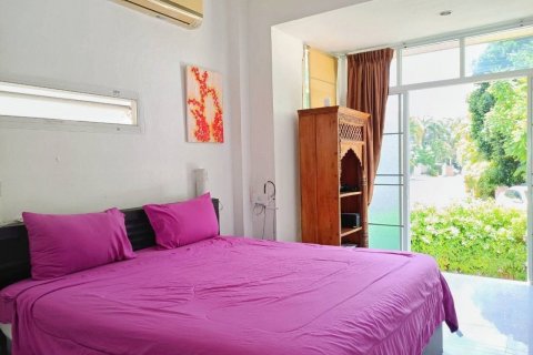 Villa in Phuket, Thailand 3 bedrooms № 138827 - photo 7