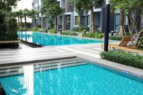 Студия в кондо в Клонг Тоэй, Бангкок, Таиланд № 138828 - фото 7