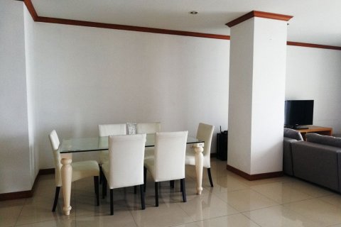 Кондоминиум с 2 спальнями в Ваттхане, Бангкок, Таиланд № 138829 - фото 9