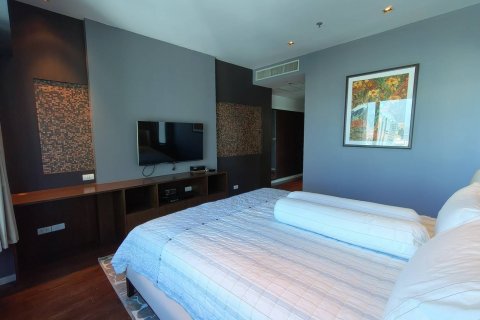 Кондоминиум с 2 спальнями в Патхум Ване, Бангкок, Таиланд № 138832 - фото 8