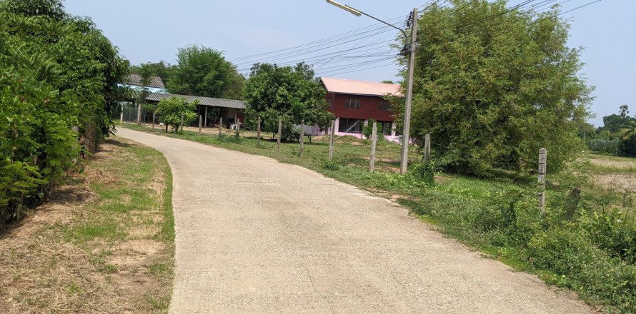 Земельный участок в Пхитсанулоке, Таиланд 6112м2  № 171034