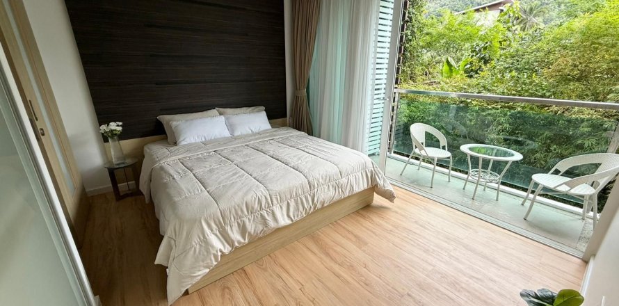 Studio in the Condo in Kathu, Thailand  № 171037