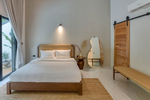 Вилла в Сураттхани, Таиланд с 4 спальнями  № 171033 - фото 6