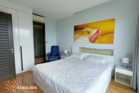 Condo in Patong, Thailand, 1 bedroom № 179548 - photo 9