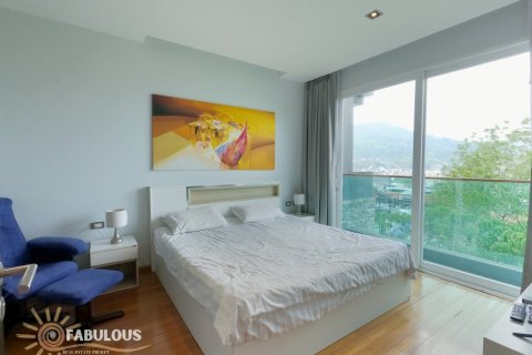 Condo in Patong, Thailand, 1 bedroom № 179548 - photo 4