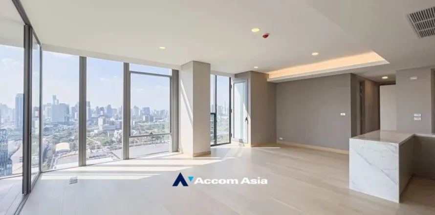 Penthouse in Khlong Toei, Bangkok, Thailand 3 Schlafzimmer № 215682