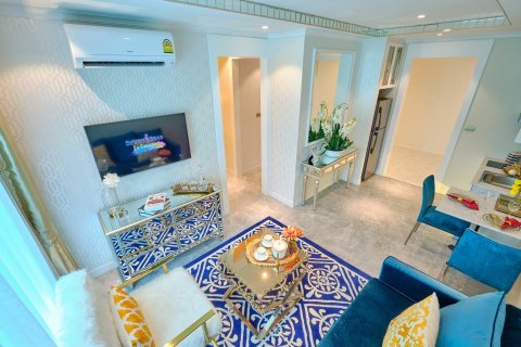 Studio dans le Condo à Pattaya, Thaïlande  № 172040 - photo 4