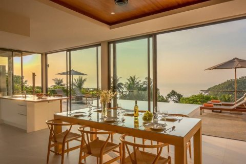 Дуплекс в Сураттхани, Таиланд с 3 спальнями  № 152559 - фото 1