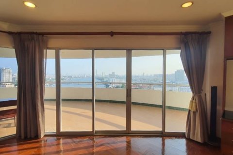 Кондоминиум с 3 спальнями в Банг Пхлате, Бангкок, Таиланд № 152563 - фото 3