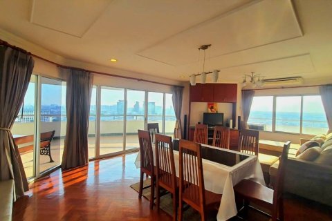 Кондоминиум с 3 спальнями в Банг Пхлате, Бангкок, Таиланд № 152563 - фото 2