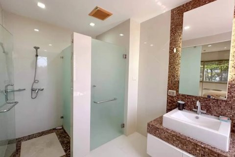 Apartment in Pattaya, Thailand 3 rooms № 150912 - photo 7