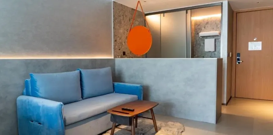 Studio in the Condo in Bang Tao, Thailand  № 134326