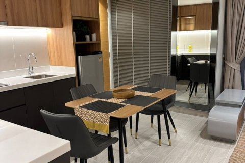 Condo in Bang Tao, Thailand, 2 bedrooms  № 134329 - photo 2