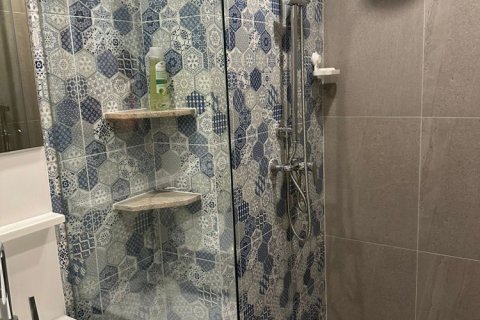 Condo in Bang Tao, Thailand, 2 bedrooms  № 134329 - photo 6