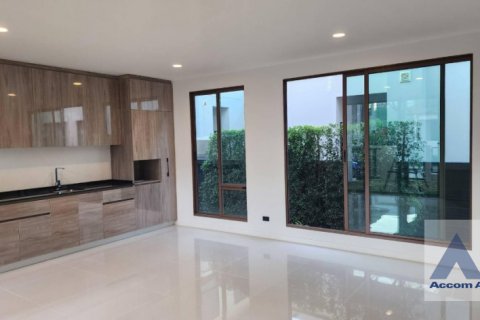Haus in Bang Kapi, Bangkok, Thailand 4 Schlafzimmer № 218665 - Foto 3