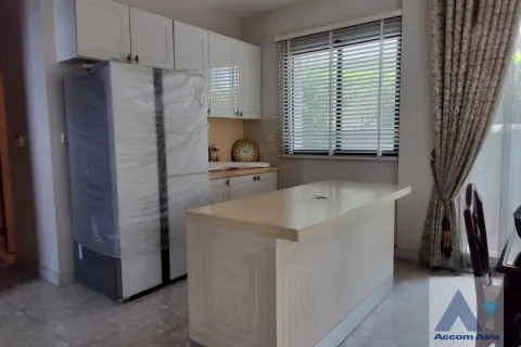 Haus in Nonthaburi, Thailand 4 Schlafzimmer № 218666 - Foto 8
