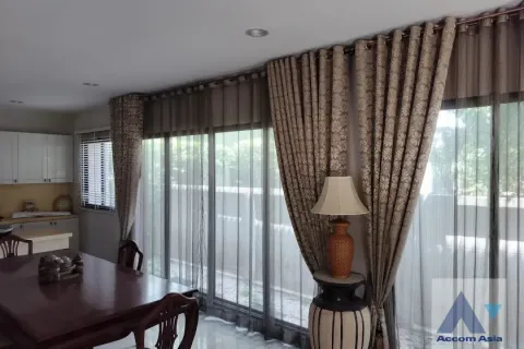 Haus in Nonthaburi, Thailand 4 Schlafzimmer № 218666 - Foto 19