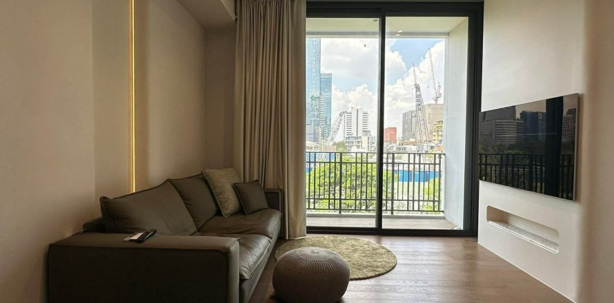 Studio dans le Condo à Pathum Wan, Bangkok, Thaïlande  № 170577