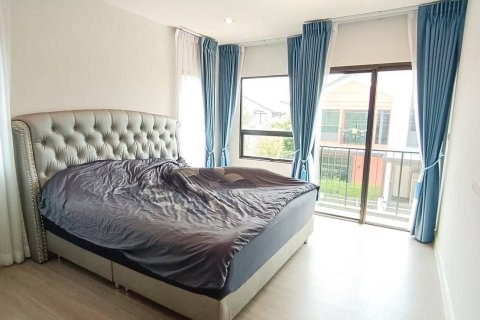 Maison à Bang Bua Thong, Thaïlande 3 chambres № 170572 - photo 19