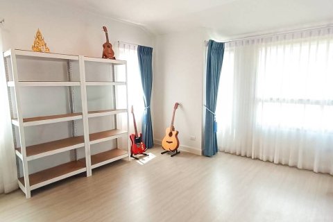 Maison à Bang Bua Thong, Thaïlande 3 chambres № 170572 - photo 17