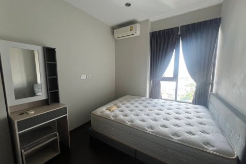 Studio dans le Condo à Watthana, Bangkok, Thaïlande  № 170573 - photo 5