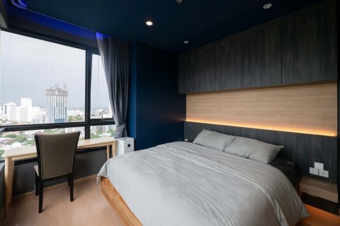 Кондоминиум с 2 спальнями в Чатучаке, Бангкок, Таиланд № 137185 - фото 4