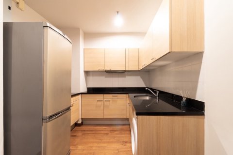 Кондоминиум с 2 спальнями в Патхум Ване, Бангкок, Таиланд № 170777 - фото 3