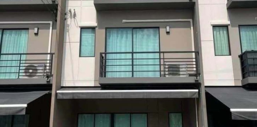 Таунхаус в Банг Круае, Таиланд с 3 спальнями  № 170778