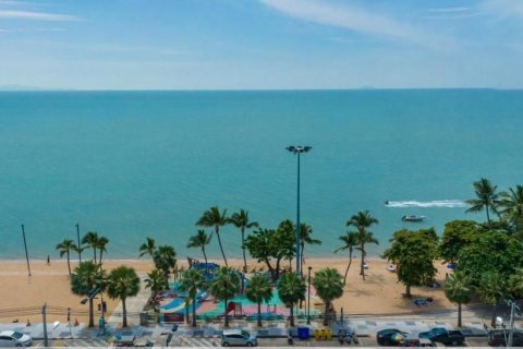 Condo in Pattaya, Thailand, 3 bedrooms  № 170773 - photo 13