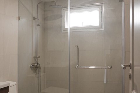 Maison à Pak Kret, Thaïlande 3 chambres № 170776 - photo 16