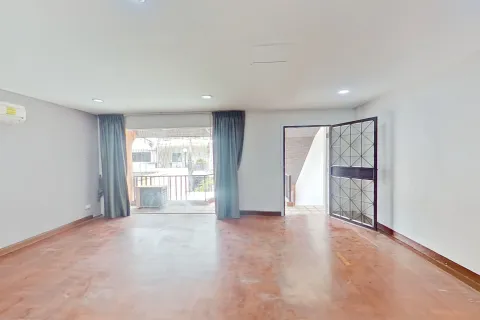 Townhouse in Suan Luang, Bangkok, Thailand 5 bedrooms № 161323 - photo 26