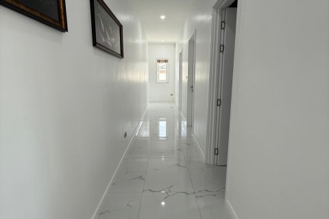 Вилла в Хуа Хине, Таиланд с 3 спальнями  № 161326 - фото 18