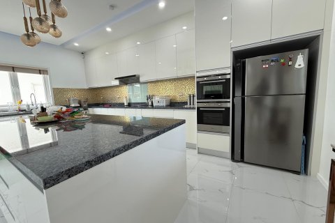 Вилла в Хуа Хине, Таиланд с 3 спальнями  № 161326 - фото 10