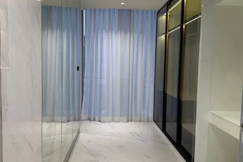 Penthouse in Watthana, Bangkok, Thailand 2 bedrooms № 161328 - photo 14