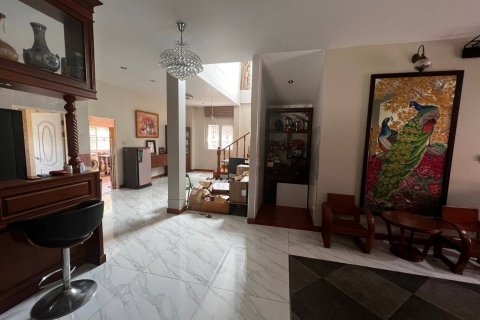 Дом в Паттайе, Таиланд с 4 спальнями  № 152976 - фото 2