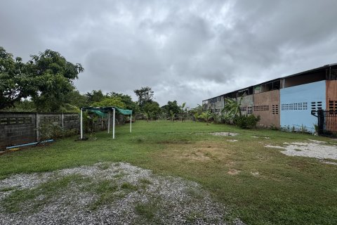 House in Udon Thani, Thailand 3 bedrooms № 152980 - photo 25