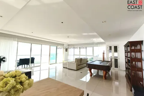 Condominio de 4 dormitorios en Pattaya, Tailandia № 212679 - foto 29