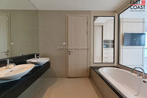 Condominio de 4 dormitorios en Pattaya, Tailandia № 212679 - foto 24