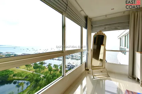Condominio de 4 dormitorios en Pattaya, Tailandia № 212679 - foto 13