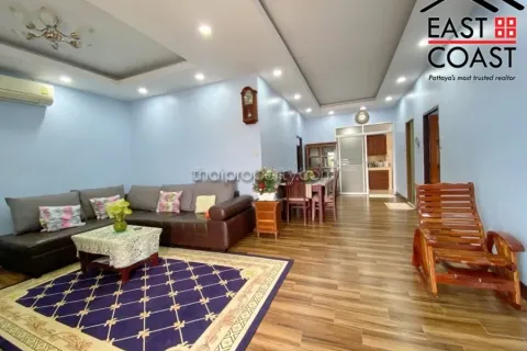Casa de 3 dormitorios en Pattaya, Tailandia № 212676 - foto 9