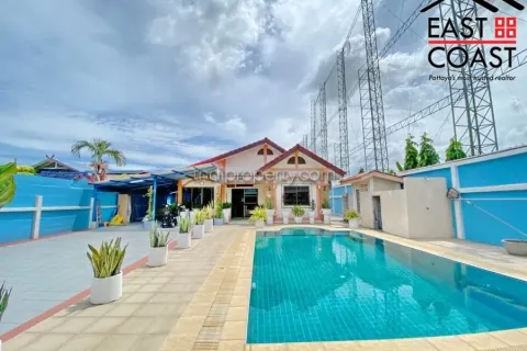 Casa de 3 dormitorios en Pattaya, Tailandia № 212676 - foto 6