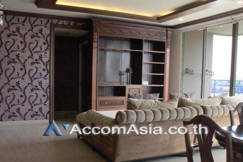 Eigentumswohnung in Khlong San, Bangkok, Thailand, 3 Schlafzimmer  № 215935 - Foto 2