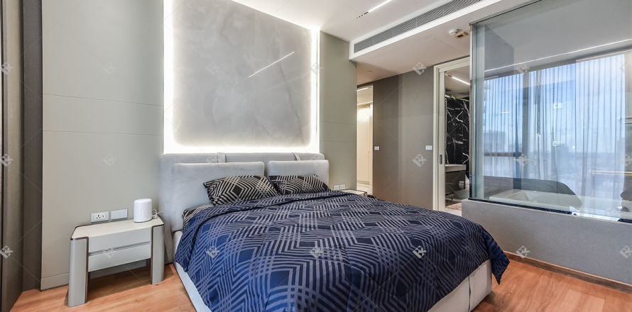Condo à Bangkok, Thaïlande, 3 chambres № 190114