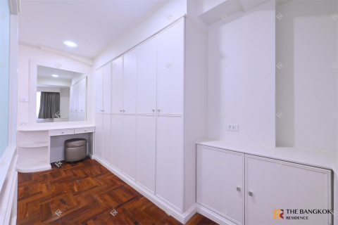 Condo à Bangkok, Thaïlande, 3 chambres  № 190113