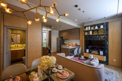 Condo in Bangkok, Thailand, 2 bedrooms  № 165655