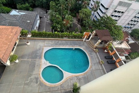 Condo à Khlong Toei, Bangkok, Thaïlande, 3 chambres № 200951 - photo 10