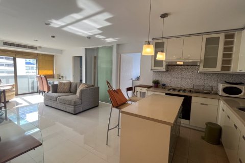 Condo à Watthana, Bangkok, Thaïlande, 2 chambres № 200948 - photo 7